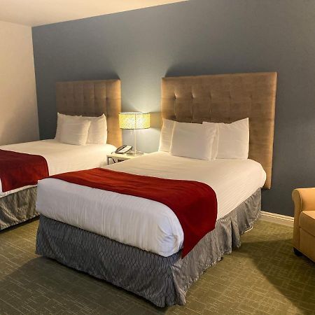 Redac Gateway Hotel Торънс Екстериор снимка